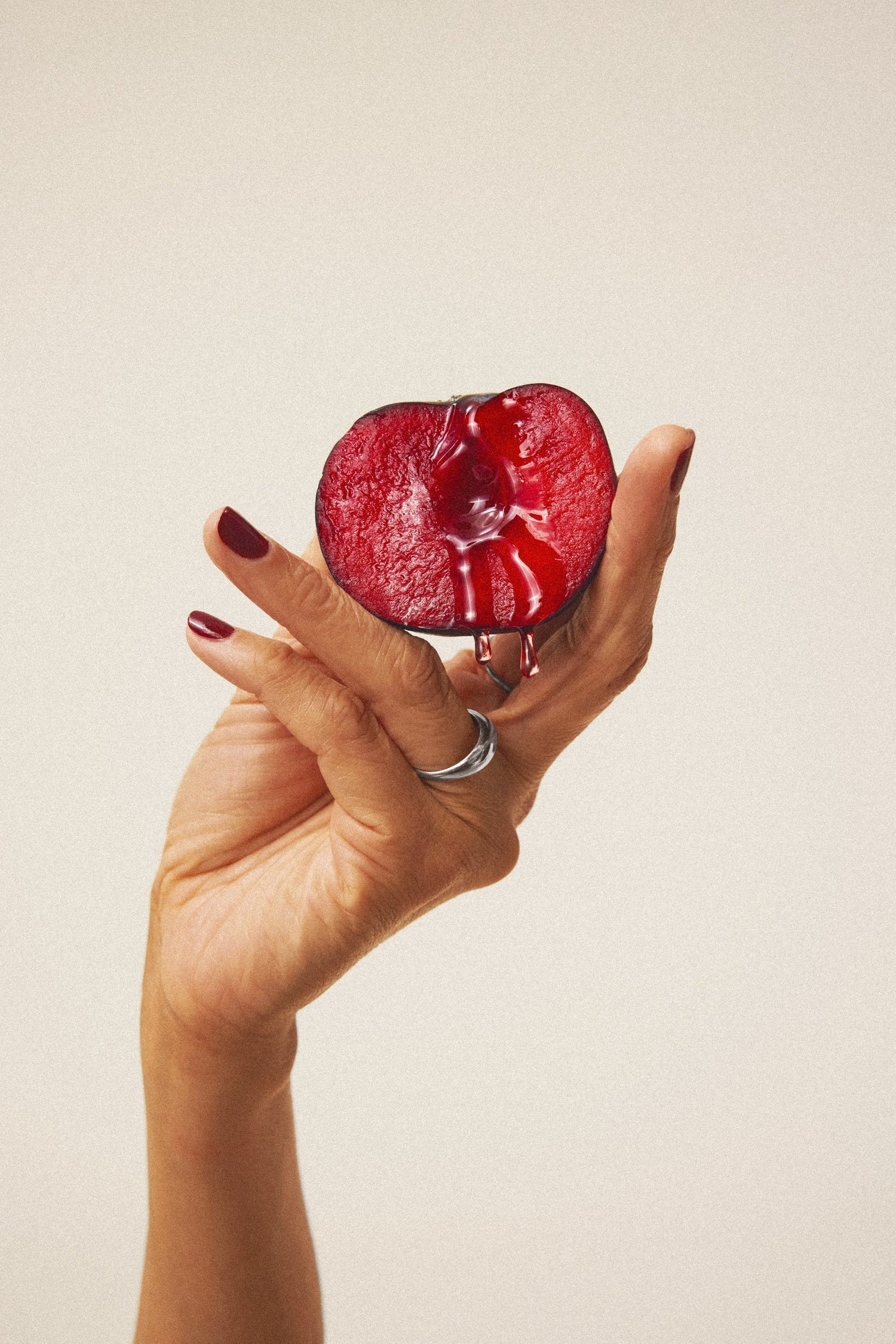 Why Vaginal Hydration Matters: The Overlooked Step in Women’s Daily Self-Care Routines
